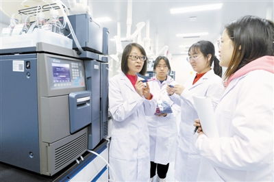 药品检测足不出区，科技打造健康生活新方式